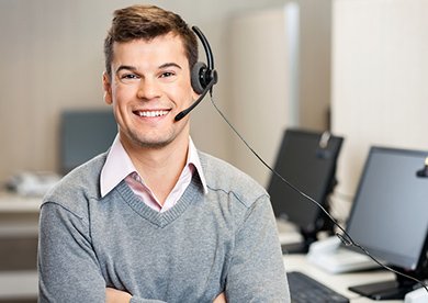 Medical Answering Service Man with Headset | TeleMed Inc.